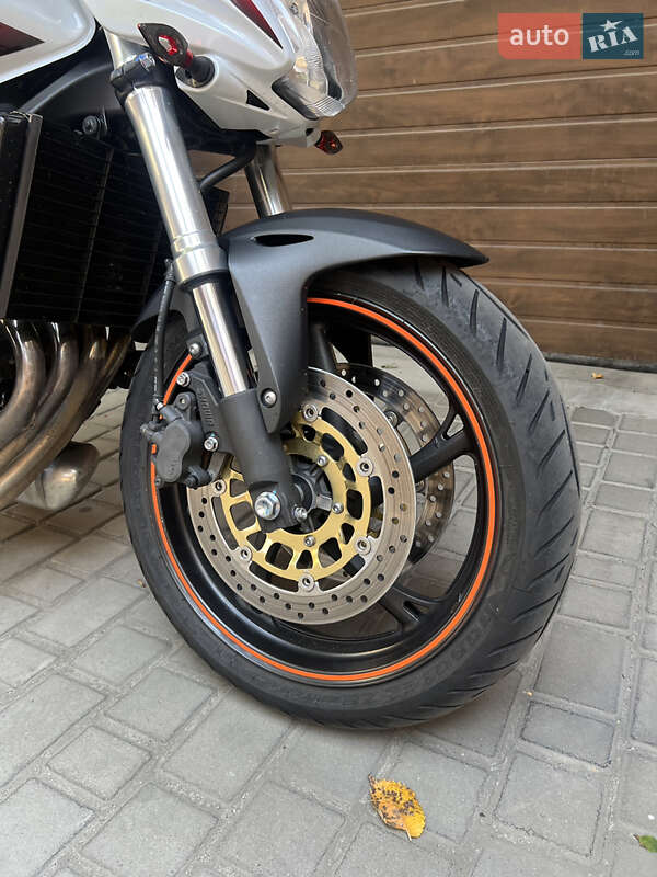 Спортбайк Honda CB 600F Hornet 2008 в Днепре фото 7 Спортбайк Honda CB 600F Hornet 2008 в Днепре