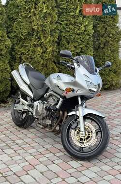 Мотоцикл Спорт-туризм Honda CB 600F Hornet 2002 в  фото 67 Мотоцикл Спорт-туризм Honda CB 600F Hornet 2002 в