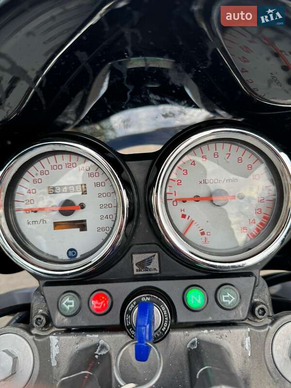 Мотоцикл Без обтекателей (Naked bike) Honda CB 600F Hornet 2002 в Ольгополе фото 6 Мотоцикл Без обтекателей (Naked bike) Honda CB 600F Hornet 2002 в Ольгополе