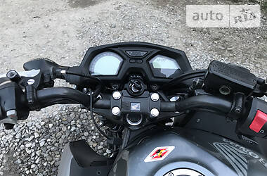 Мотоцикл Без обтекателей (Naked bike) Honda CB 650F 2015 в Черновцах