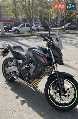 Мотоцикл Без обтекателей (Naked bike) Honda CB 650F 2015 в 