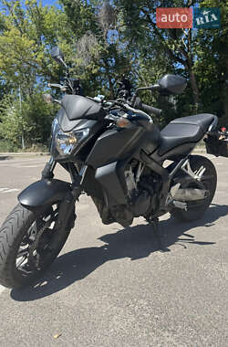 Мотоцикл Без обтекателей (Naked bike) Honda CB 650F 2015 в Киеве