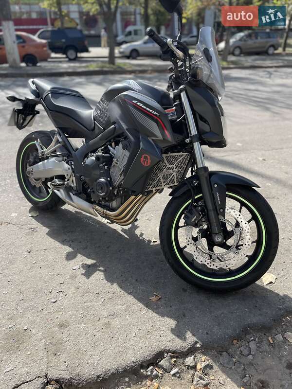 Мотоцикл Без обтікачів (Naked bike) Honda CB 650F 2015 в Миколаєві фото 3 Мотоцикл Без обтікачів (Naked bike) Honda CB 650F 2015 в Миколаєві