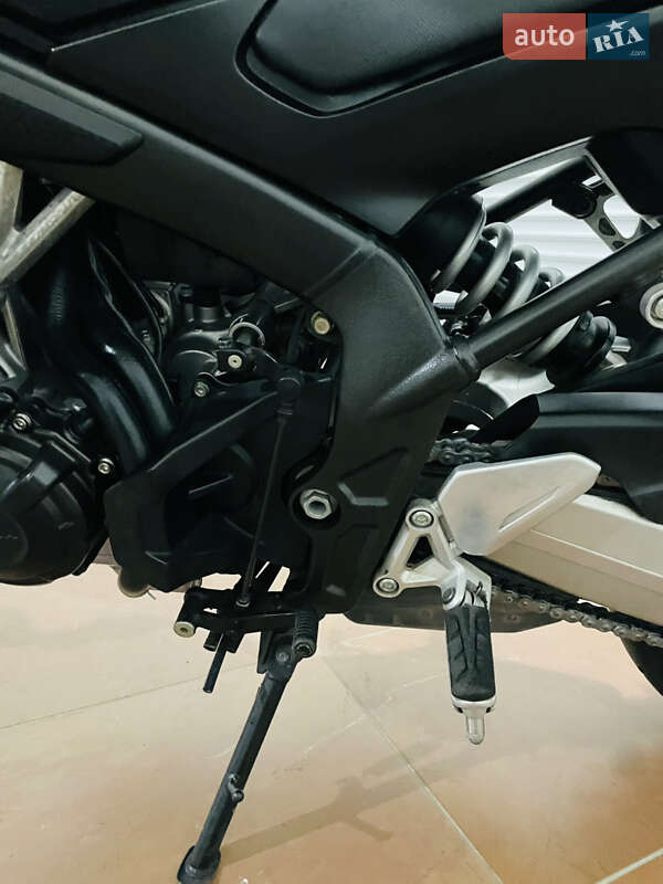 Мотоцикл Без обтекателей (Naked bike) Honda CB 650F 2014 в Киеве