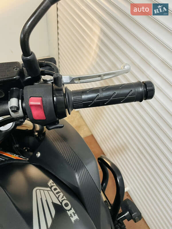 Мотоцикл Без обтекателей (Naked bike) Honda CB 650F 2014 в Киеве