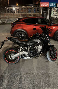 Мотоцикл Без обтікачів (Naked bike) Honda CB 650F 2016 в Дніпрі