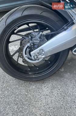 Мотоцикл Без обтекателей (Naked bike) Honda CB 650F 2015 в 