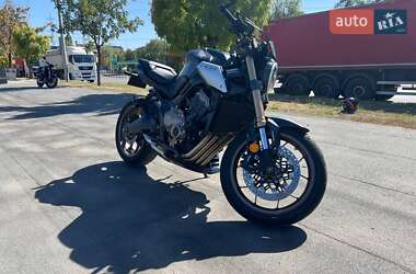 Мотоцикл Без обтекателей (Naked bike) Honda CB 650R 2021 в Днепре