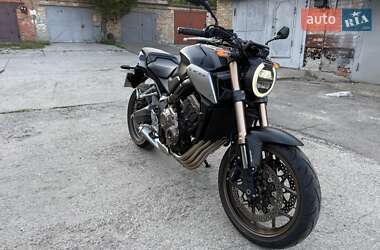 Мотоцикл Без обтікачів (Naked bike) Honda CB 650R 2021 в 