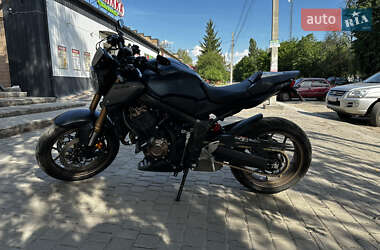 Мотоцикл Без обтекателей (Naked bike) Honda CB 650R 2023 в 