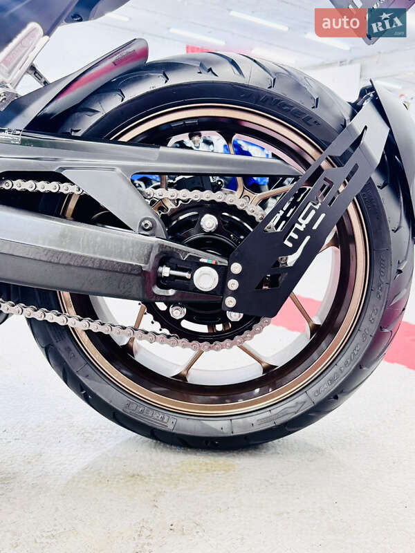 Спортбайк Honda CB 650R 2019 в Одессе