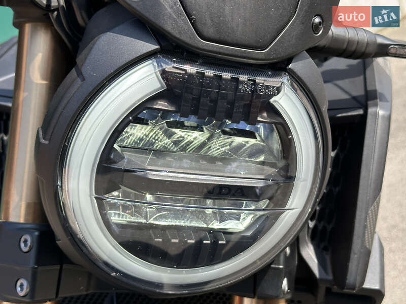 Мотоцикл Без обтекателей (Naked bike) Honda CB 650R 2020 в Киеве