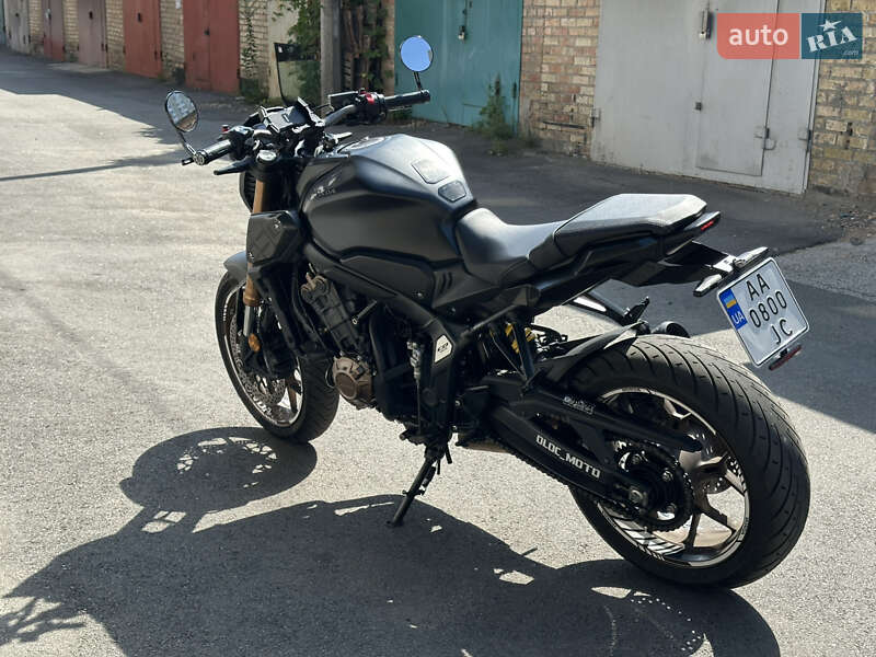 Мотоцикл Без обтекателей (Naked bike) Honda CB 650R 2020 в Киеве