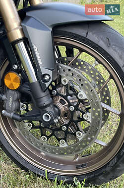 Мотоцикл Без обтекателей (Naked bike) Honda CB 650R 2024 в 