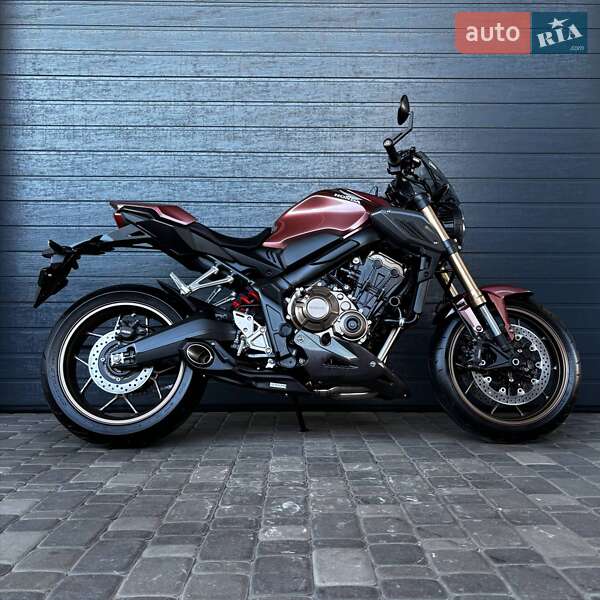 Мотоцикл Без обтекателей (Naked bike) Honda CB 650R 2023 в Белой Церкви фото 2 Мотоцикл Без обтекателей (Naked bike) Honda CB 650R 2023 в Белой Церкви