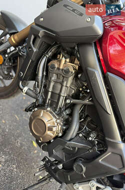 Мотоцикл Без обтікачів (Naked bike) Honda CB 650R 2023 в 