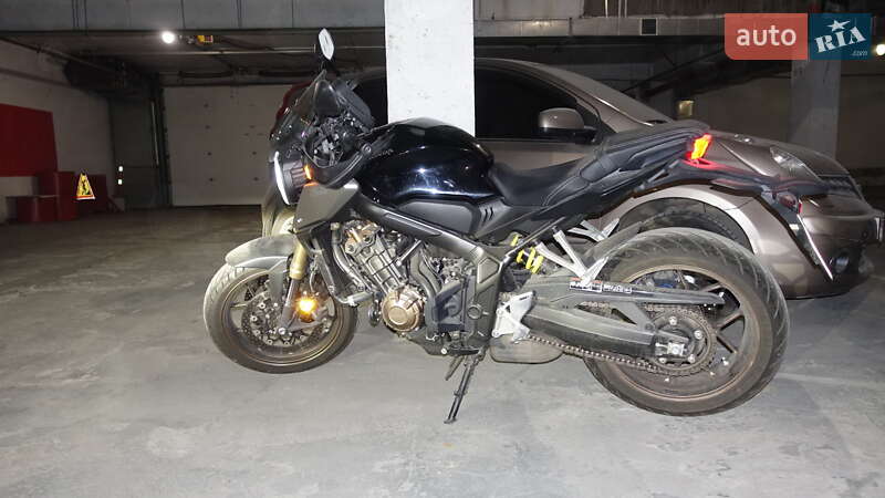 Мотоцикл Без обтекателей (Naked bike) Honda CB 650R 2020 в Одессе