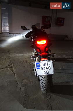 Мотоцикл Без обтекателей (Naked bike) Honda CB 650R 2020 в 