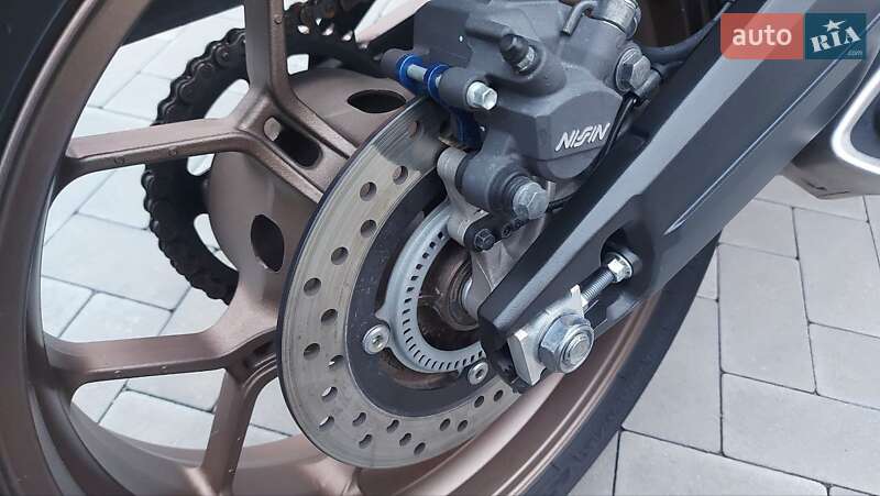 Мотоцикл Без обтекателей (Naked bike) Honda CB 650R 2021 в Виннице фото 4 Мотоцикл Без обтекателей (Naked bike) Honda CB 650R 2021 в Виннице