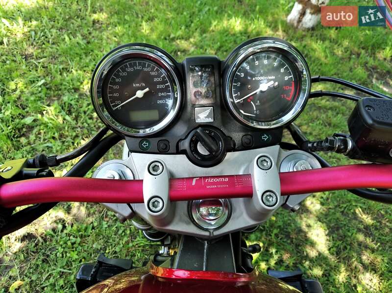 Мотоцикл Без обтекателей (Naked bike) Honda CB 900F Hornet 2005 в Лановцах