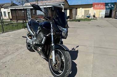 Мотоцикл Без обтекателей (Naked bike) Honda CB 900F Hornet 2002 в 