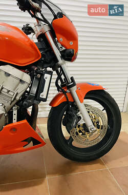 Мотоцикл Без обтікачів (Naked bike) Honda CB 900F Hornet 2002 в 