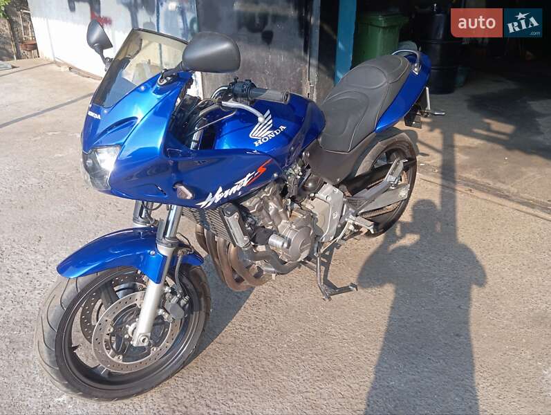Мотоцикл Без обтікачів (Naked bike) Honda CB 900F Hornet 2001 в Калинівці