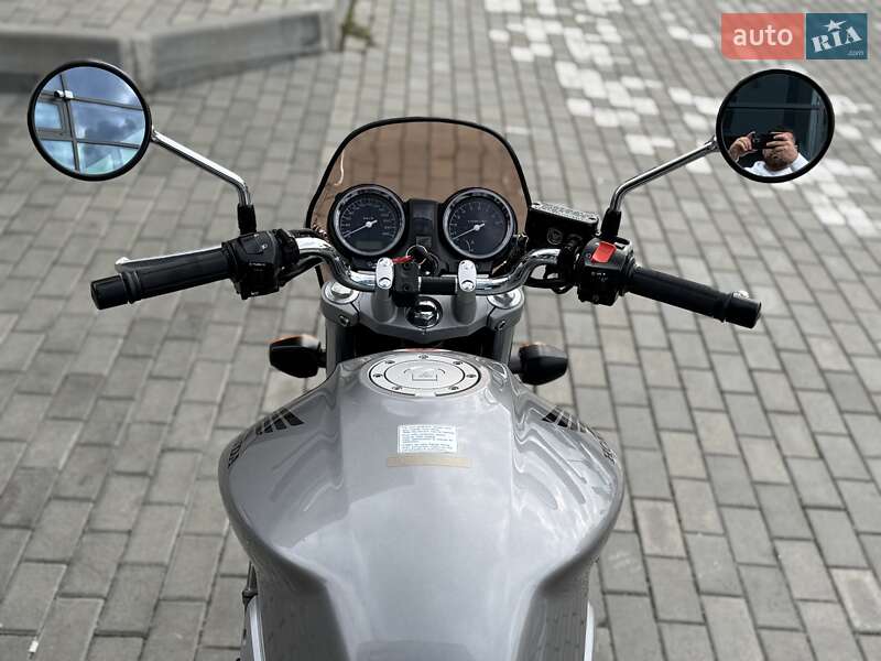Мотоцикл Без обтекателей (Naked bike) Honda CB 900F Hornet 2002 в Ровно фото 8 Мотоцикл Без обтекателей (Naked bike) Honda CB 900F Hornet 2002 в Ровно