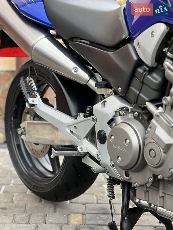 Мотоцикл Без обтікачів (Naked bike) Honda CB 900F Hornet 2002 в Буську фото 4 Мотоцикл Без обтікачів (Naked bike) Honda CB 900F Hornet 2002 в Буську
