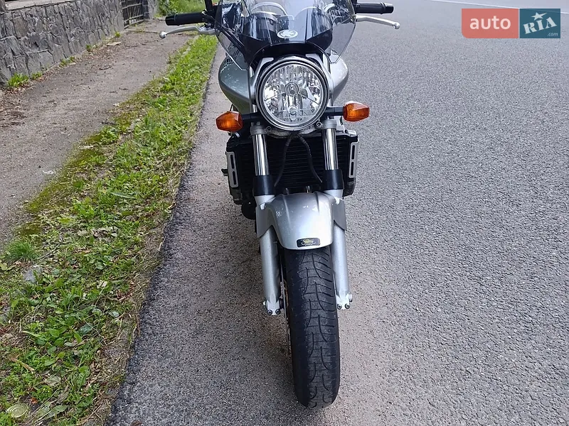 Honda CB 900F Hornet 2004