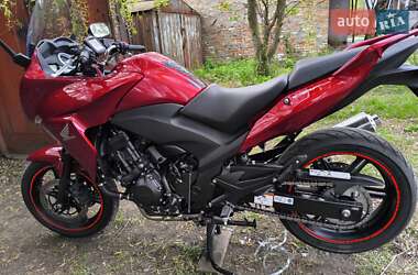 Мотоцикл Спорт-туризм Honda CBF 1000 2011 в 