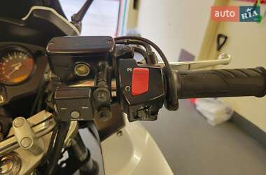 Мотоцикл Спорт-туризм Honda CBF 1000 2010 в 