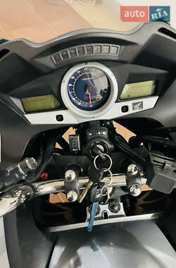 Мотоцикл Спорт-туризм Honda CBF 1000 2011 в 