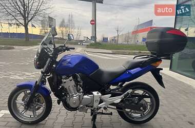 Мотоцикл Без обтекателей (Naked bike) Honda CBF 500 2005 в 