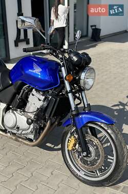 Мотоцикл Без обтекателей (Naked bike) Honda CBF 500 2007 в 