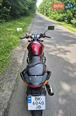 Мотоцикл Без обтекателей (Naked bike) Honda CBF 500 2006 в 