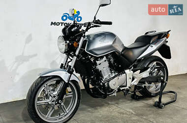Мотоцикл Без обтекателей (Naked bike) Honda CBF 500 2006 в 