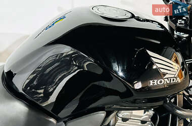 Мотоцикл Без обтекателей (Naked bike) Honda CBF 500 2004 в 