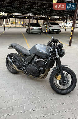 Мотоцикл Кастом Honda CBF 600 2005 в 