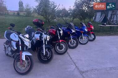 Мотоцикл Спорт-туризм Honda CBF 600 2004 в 
