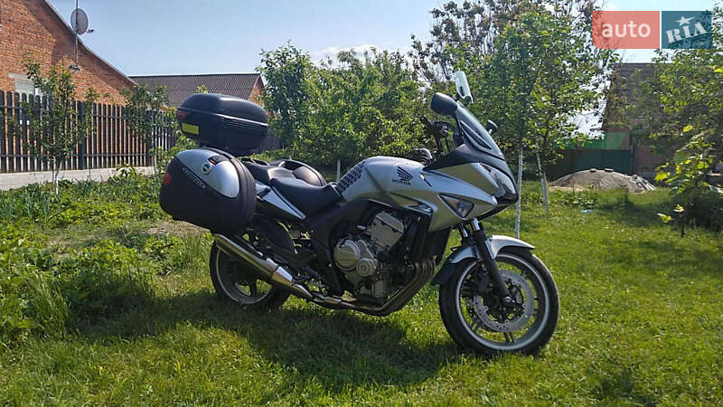 Мотоцикл Многоцелевой (All-round) Honda CBF 600N 2008 в Радехове