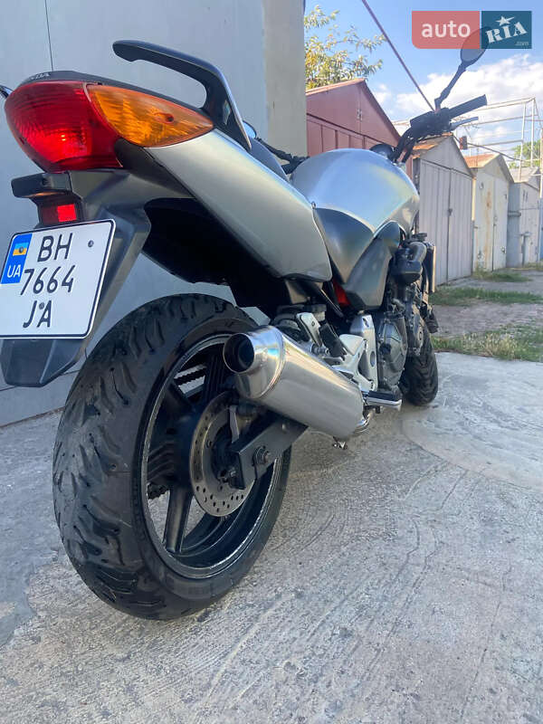 Мотоцикл Без обтекателей (Naked bike) Honda CBF 600N 2005 в Одессе фото 13 Мотоцикл Без обтекателей (Naked bike) Honda CBF 600N 2005 в Одессе