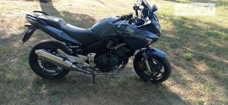 Мотоцикл Спорт-туризм Honda CBF 600N 2004 в Ананьеве фото 3 Мотоцикл Спорт-туризм Honda CBF 600N 2004 в Ананьеве