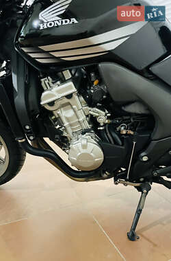 Мотоцикл Без обтекателей (Naked bike) Honda CBF 600N 2009 в 