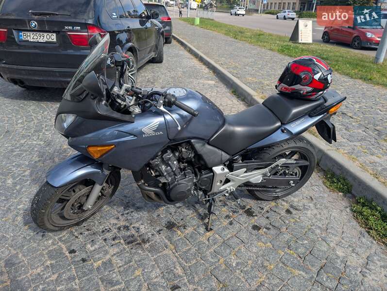 Honda CBF 600N 2004