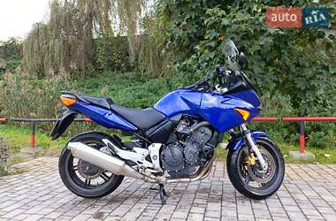 Мотоцикл Спорт-туризм Honda CBF 600N 2004 в 