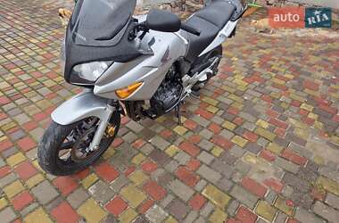 Мотоцикл Спорт-туризм Honda CBF 600N 2004 в  фото 10 Мотоцикл Спорт-туризм Honda CBF 600N 2004 в