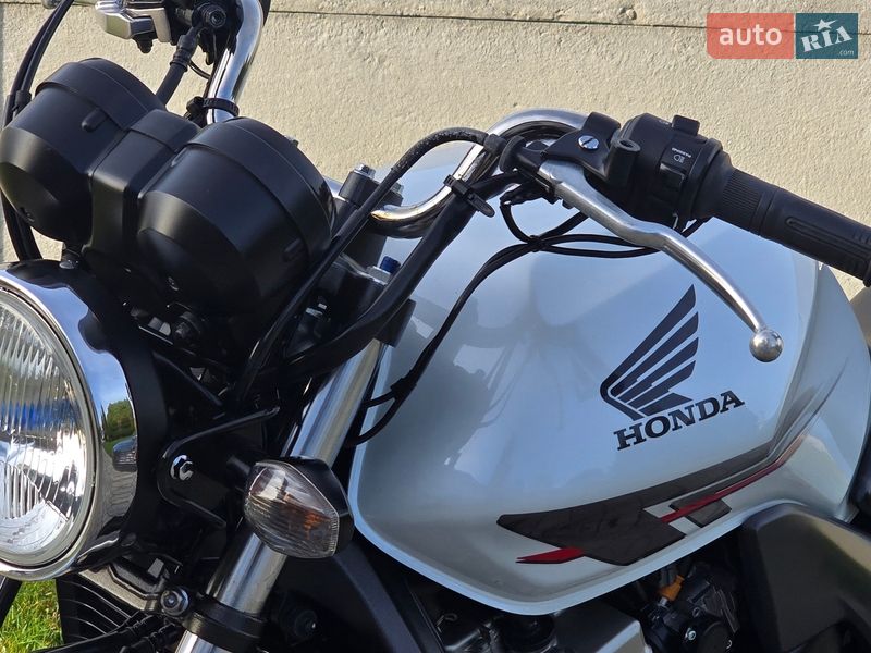 Мотоцикл Без обтекателей (Naked bike) Honda CBF 600NА 2010 в Ровно фото 29 Мотоцикл Без обтекателей (Naked bike) Honda CBF 600NА 2010 в Ровно