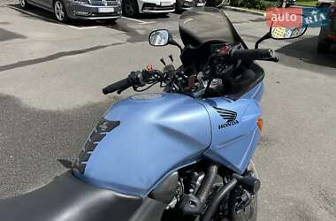 Мотоцикл Багатоцільовий (All-round) Honda CBF 600S 2005 в 