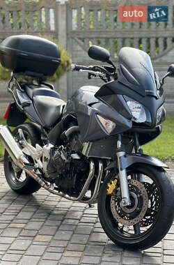 Мотоцикл Спорт-туризм Honda CBF 600S 2005 в 